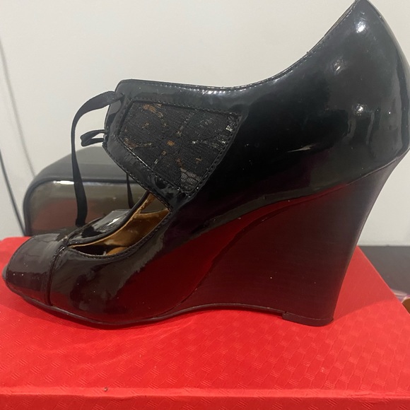 Women Open Toe Wedges Lace Dress Boot - Picture 3 of 3